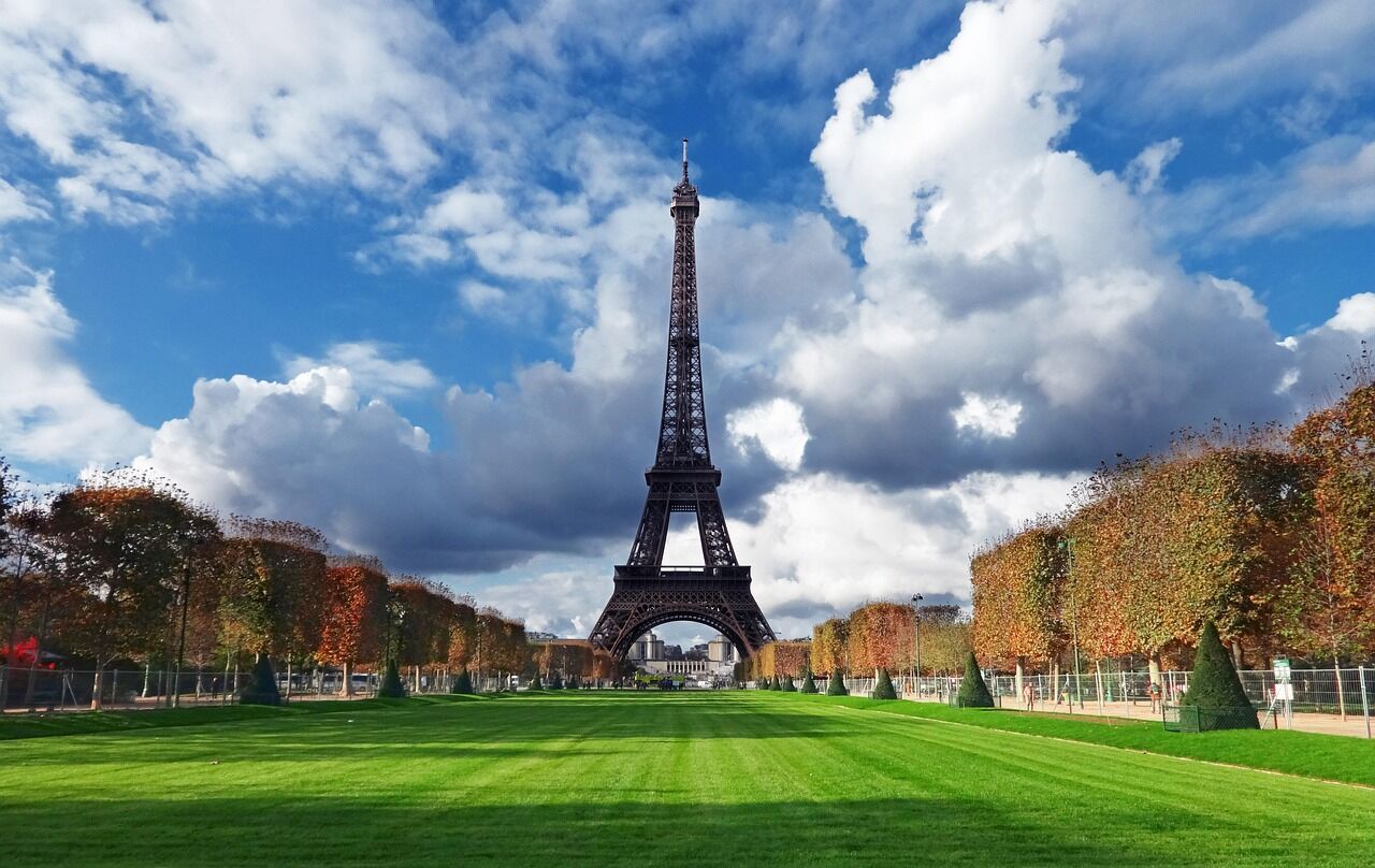 PARIS