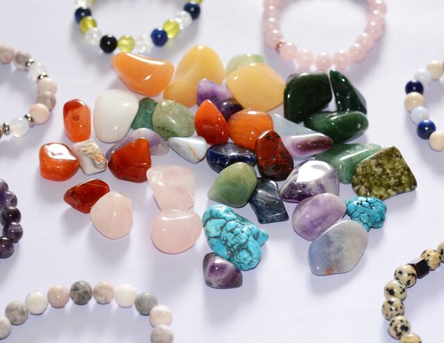 Make your own Chakra bracelet