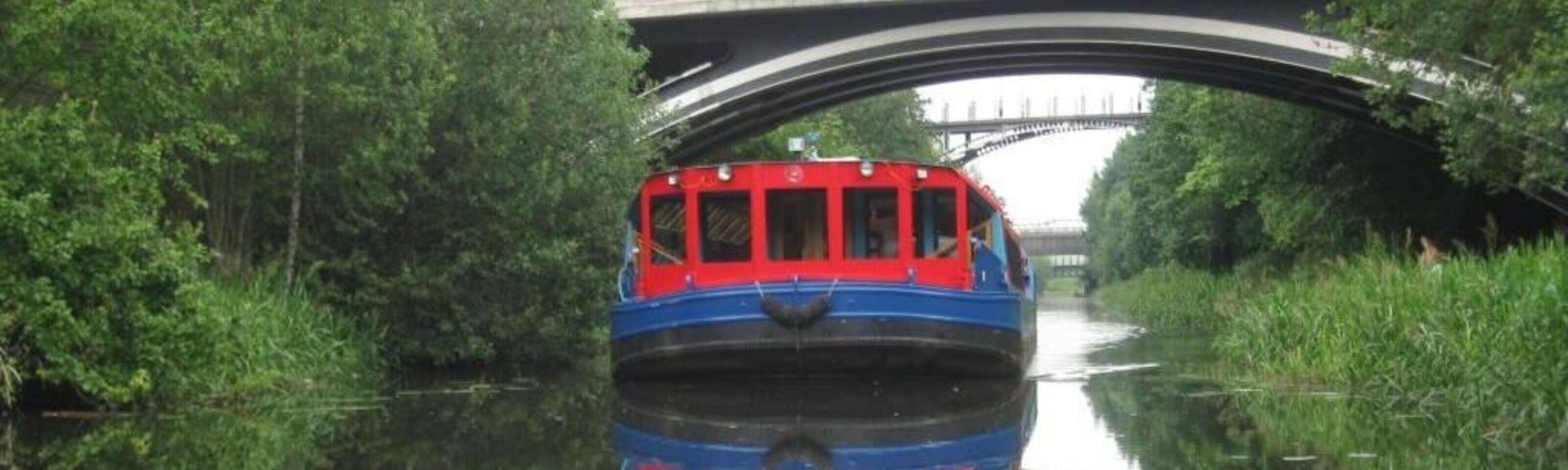 Canal Cruise (With Lunch)