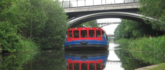 Canal Cruise (With Lunch)